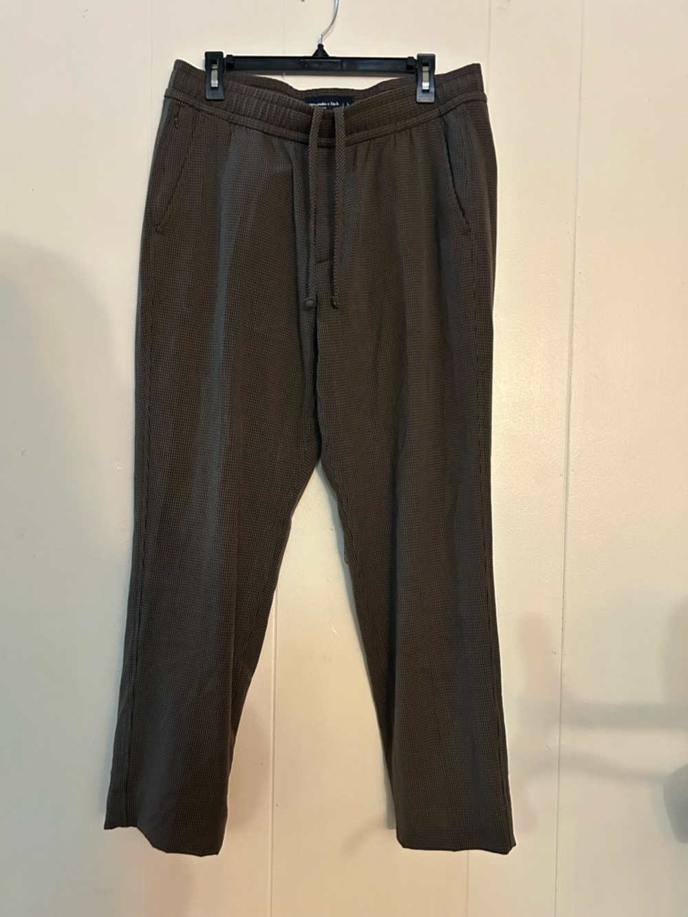 Abercrombie & Fitch Men's Dark Brown Knit Drawstring Joggers